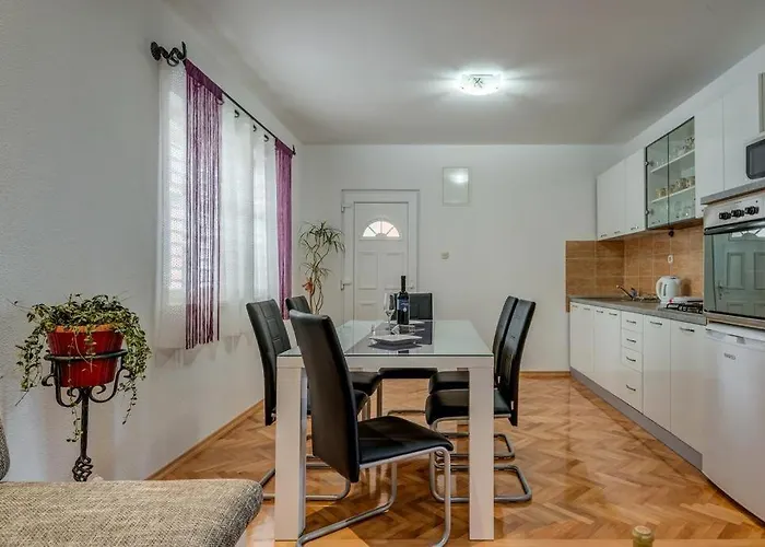 Ana Apartamento Split